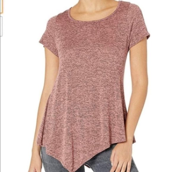 Star Vixen Tops - Women’s Star Vixen Hanky Hem Knit Short Sleeve Top